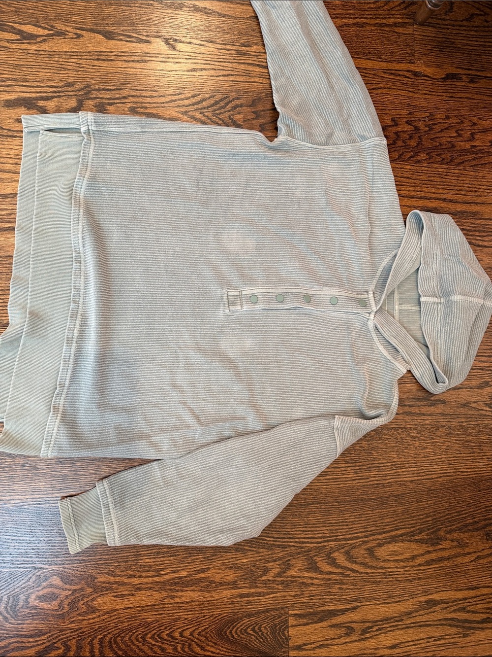 Women’s Size XS Oversized Hooded Thermal Henley Sweater Light Sage